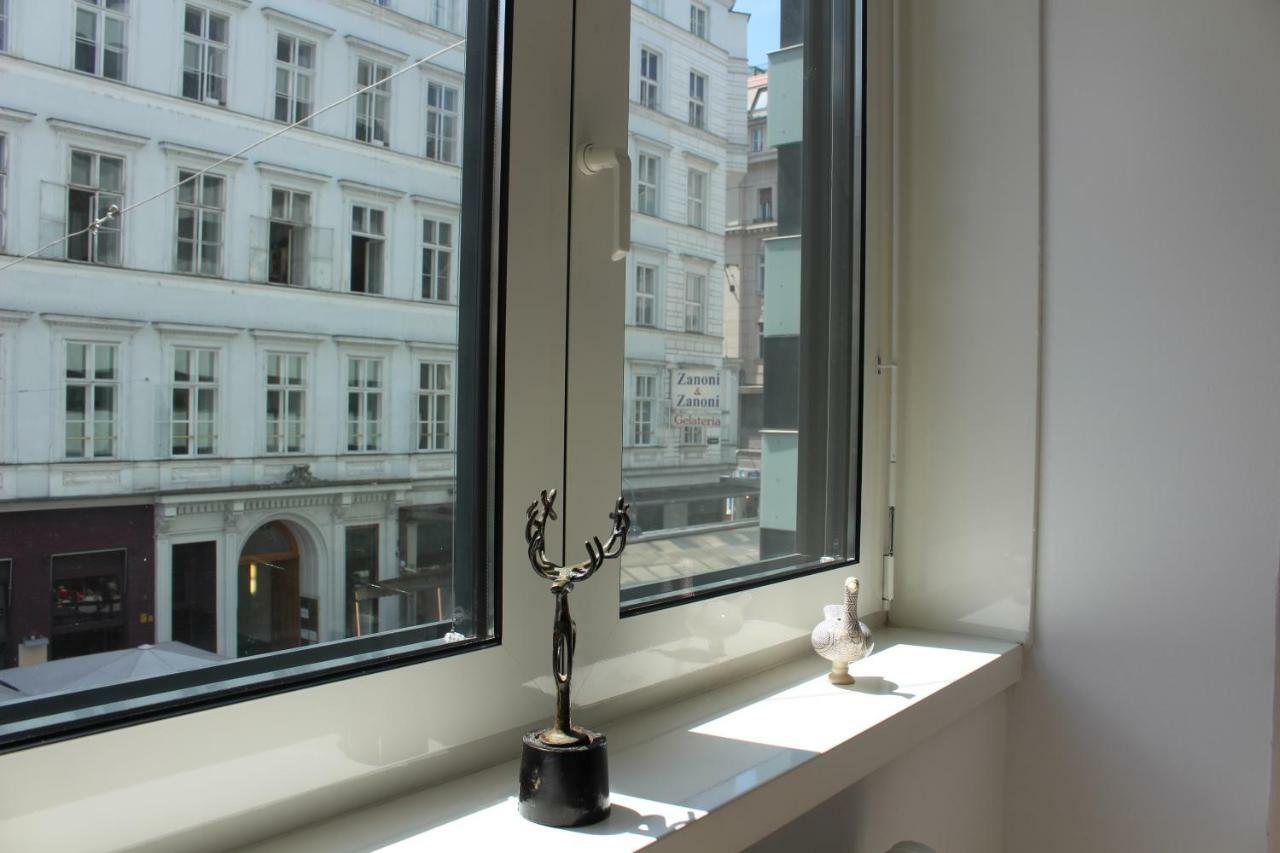 Lugeck Hostel